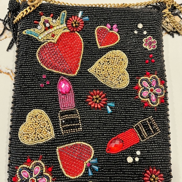 Mary Frances beaded bag - Picture 4 of 4